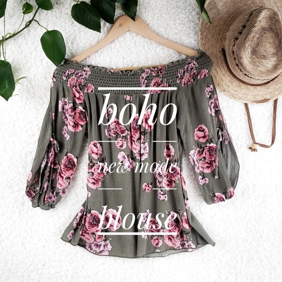 New Mode Tops - 🌹Romantic Rose Bloom & Olive Off-Shoulder Blouse